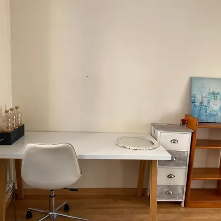 Chambre Gare-centre 2 * Angers